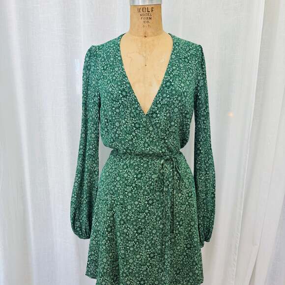 Reformation - Picture 1 of 7